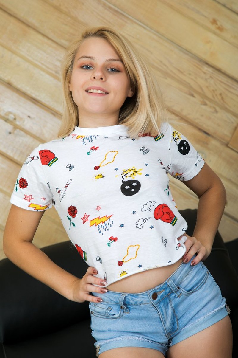 Елена, 21